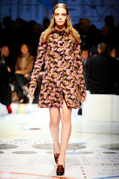 Look 39